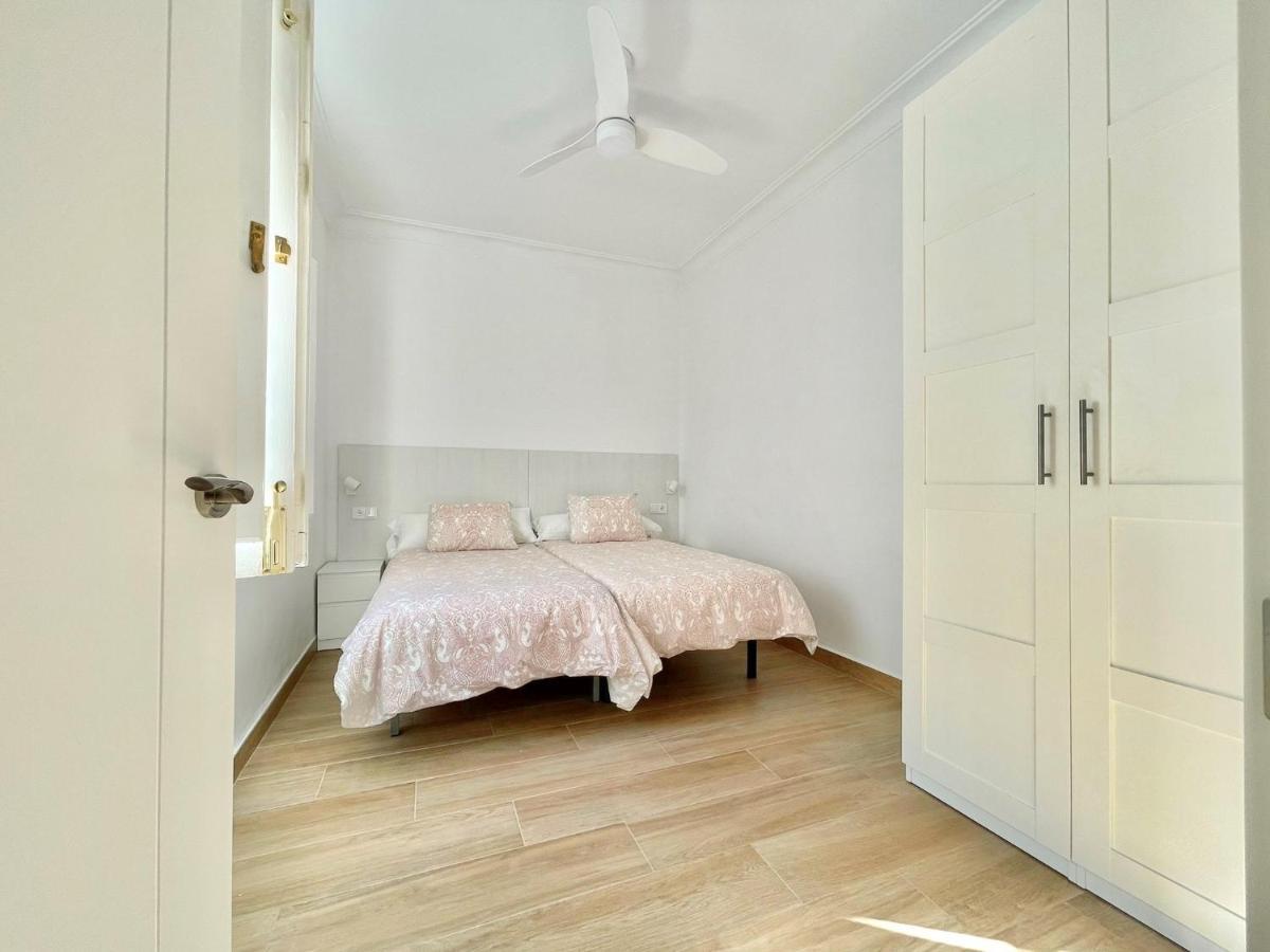 Casa Del Mar En La Plaza De La Axarquia Apartment ตอร์เรเดลมาร์ ภายนอก รูปภาพ
