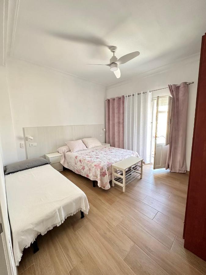 Casa Del Mar En La Plaza De La Axarquia Apartment ตอร์เรเดลมาร์ ภายนอก รูปภาพ